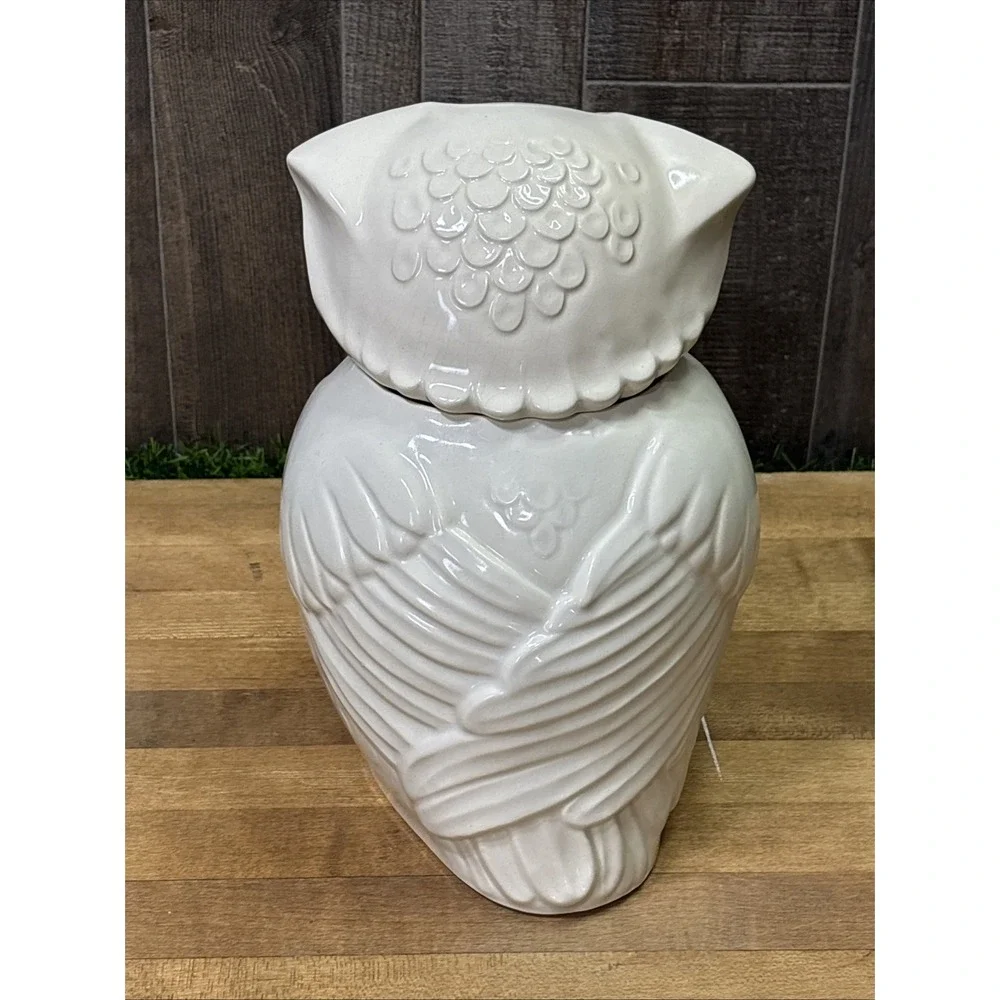 Vintage 1940s American Bisque Owl Cookie Jar Ivory Red Eyes Mid Century